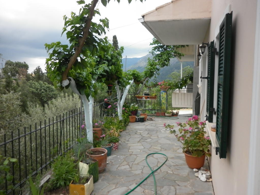 Lontza Apartments Lazaráta Dış mekan fotoğraf