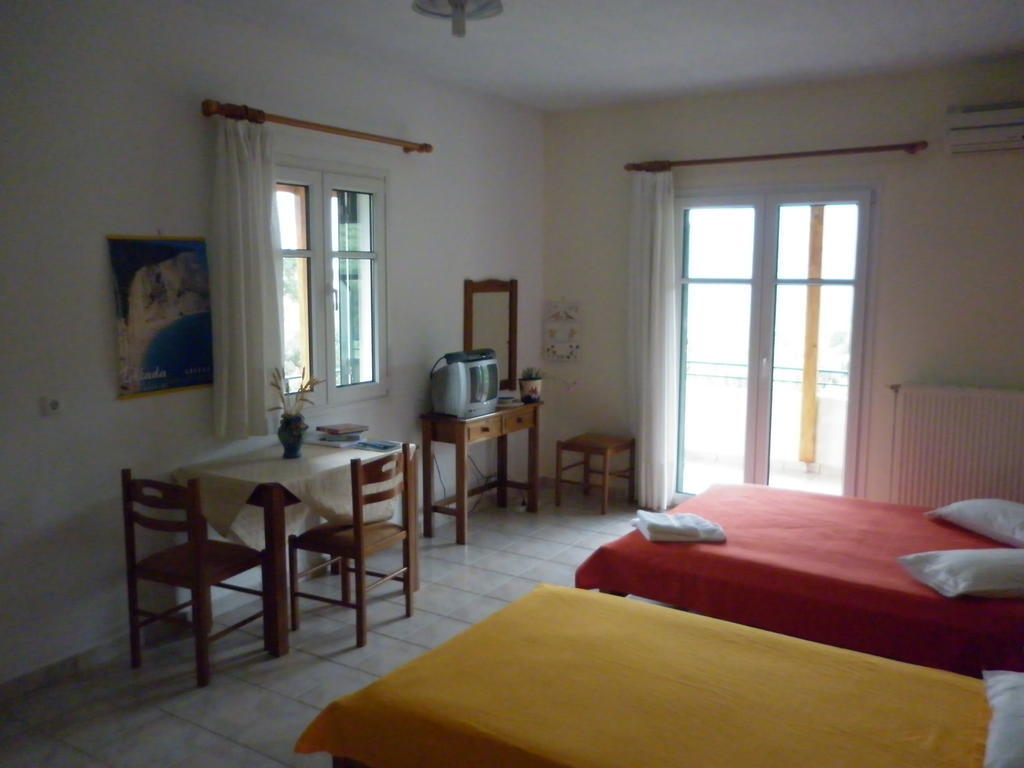 Lontza Apartments Lazaráta Oda fotoğraf